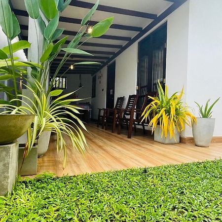 The Nook Hotel Hikkaduwa Exterior foto