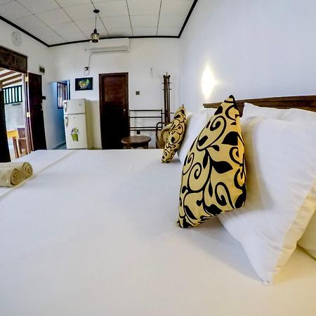 The Nook Hotel Hikkaduwa Exterior foto