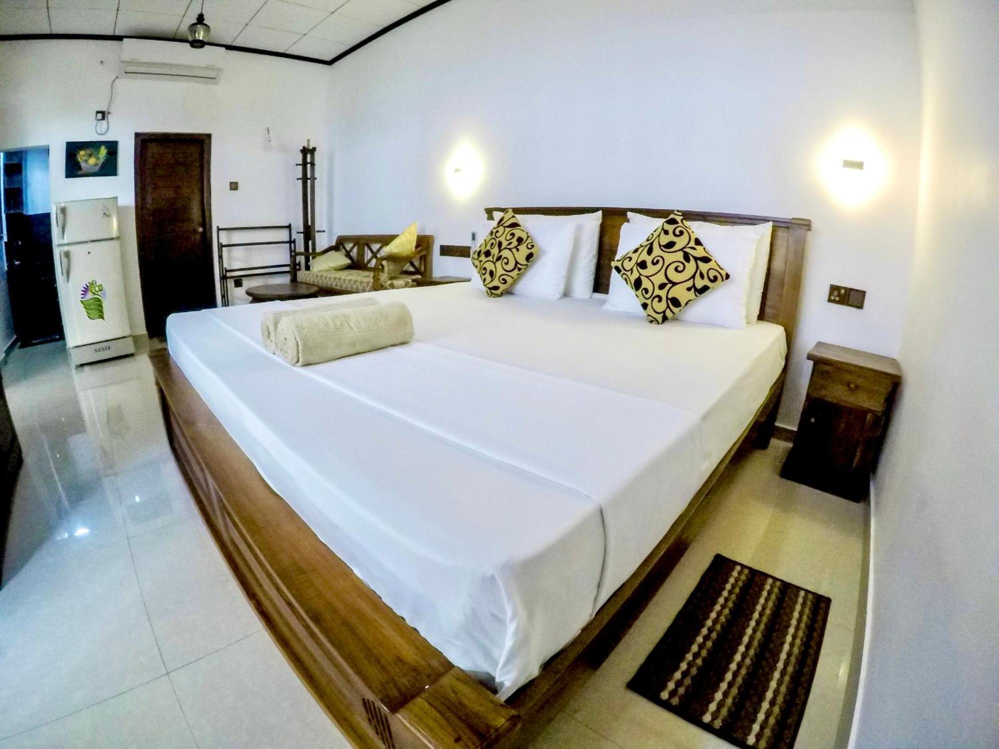 The Nook Hotel Hikkaduwa Exterior foto
